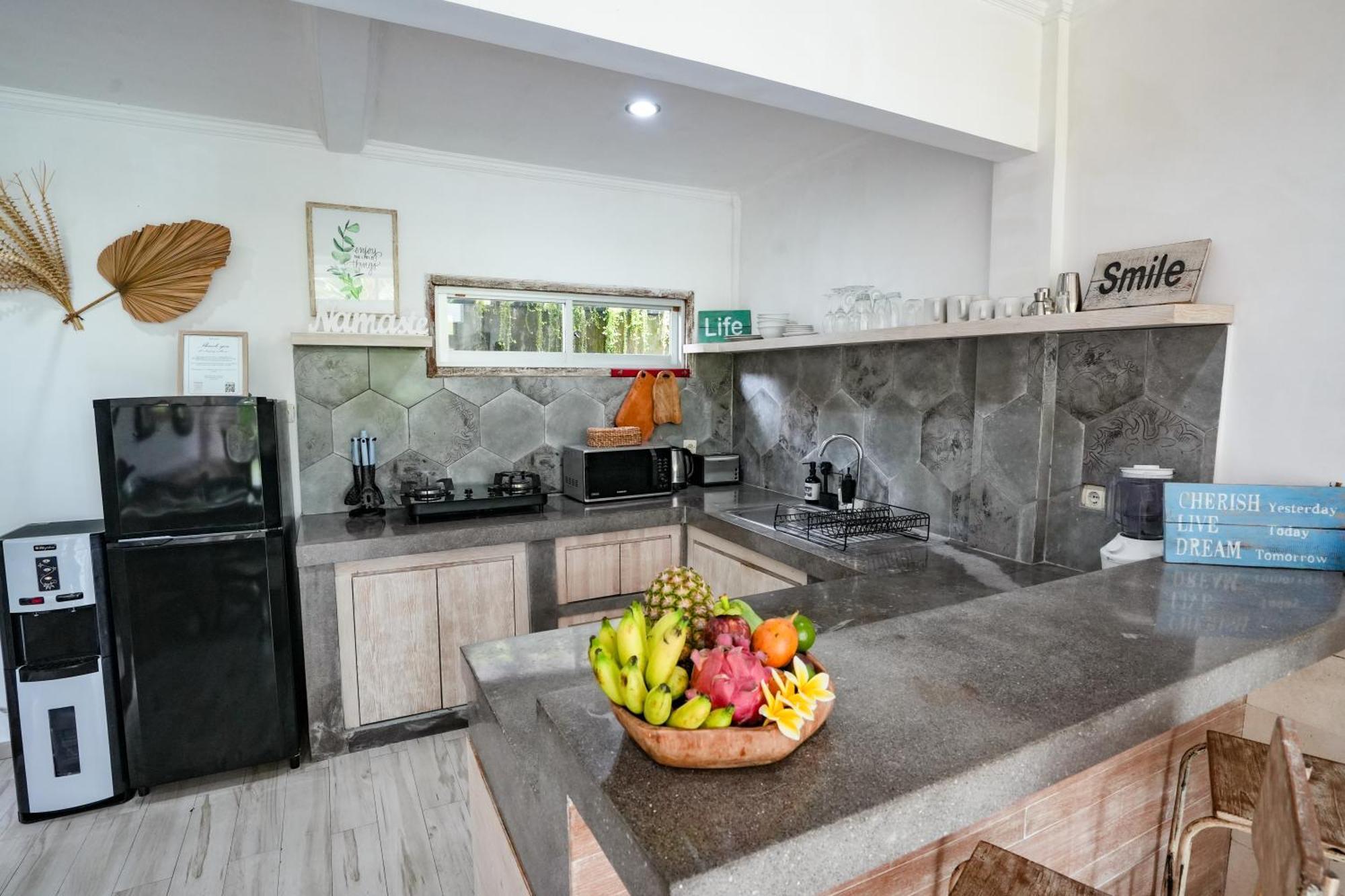 קנגו Villa Piece Of Peace Private 3Br With Large Pool And Garden מראה חיצוני תמונה